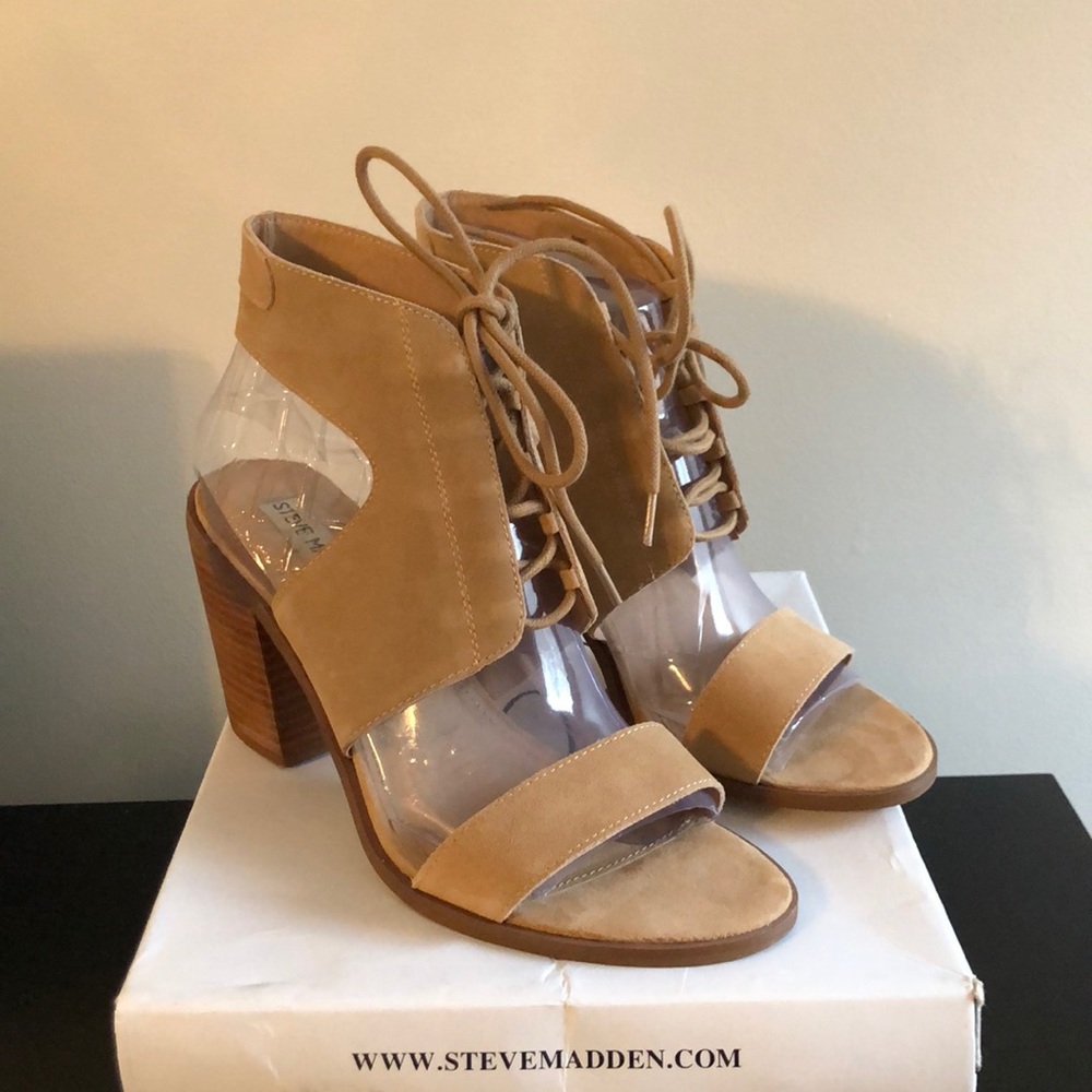 Steve Madden Nanno Suede Sandals